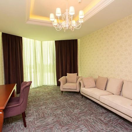 Azpetrol Hotel Qusar Ngoại thất bức ảnh