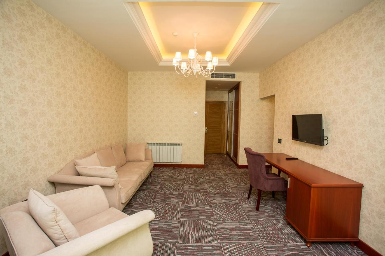 Azpetrol Hotel Qusar Ngoại thất bức ảnh