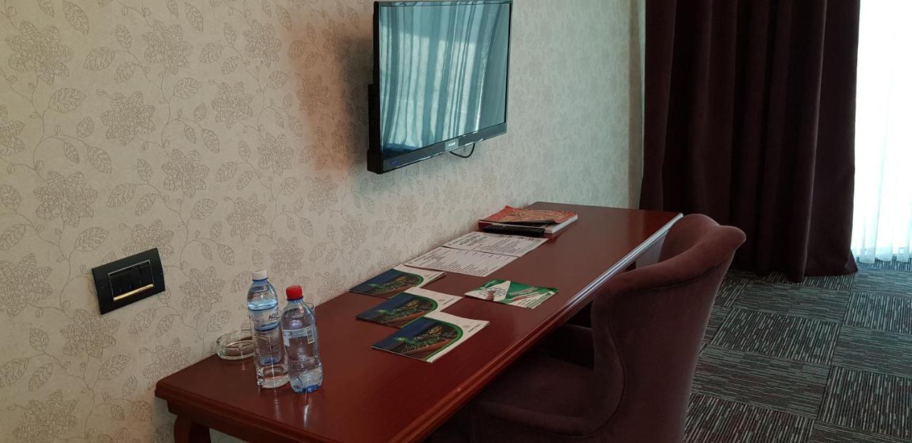 Azpetrol Hotel Qusar Ngoại thất bức ảnh